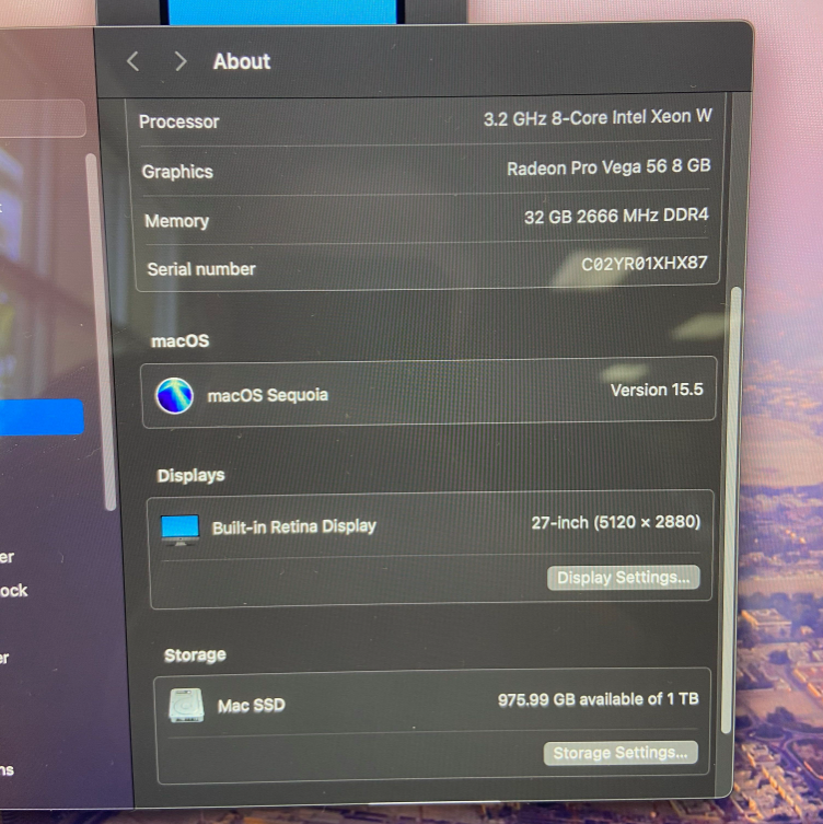 27" iMac Pro 3.2GHz Xeon 8-Core (L17) 32GB / 1TB SSD / 8GB Vega Video Card