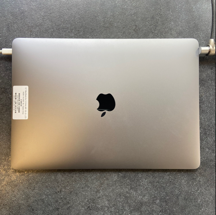 13β MacBook Pro M1 (L20) 16GB / 512GB β Space Gray