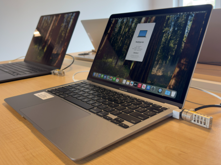 13" MacBook Air M1 (L20) 16GB / 256GB SSD – Space Gray