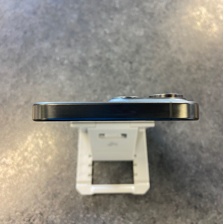 Apple iPhone 15 Pro Max – 256GB – Unlocked