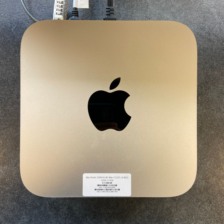 Mac Studio – M2 Max / 32GB RAM / 512GB SSD