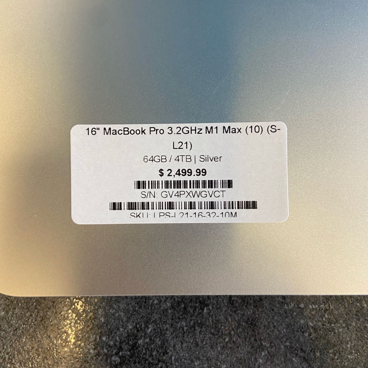 16" Apple MacBook Pro M1 Max / 64GB / 4TB SSD / 24-Core GPU Silver