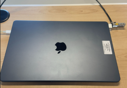 15” MacBook Air M3 (E24) 16GB / 512GB – Midnight