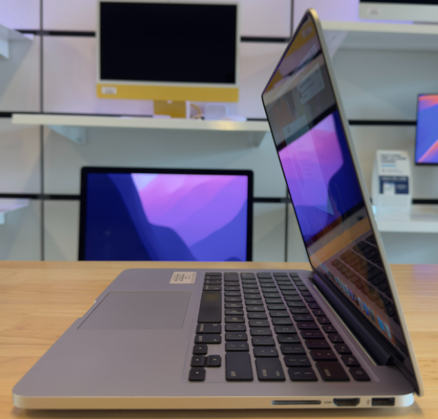 13” MacBook Pro Retina (M14) i5 / 8GB RAM / 256GB SSD