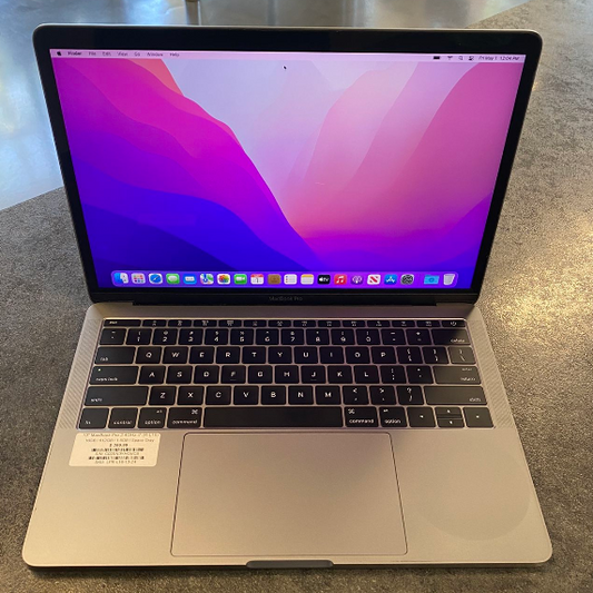 13" MacBook Pro Touch-Bar (L16) 2.4GHz i7 Quad-Core / 16GB / 512GB