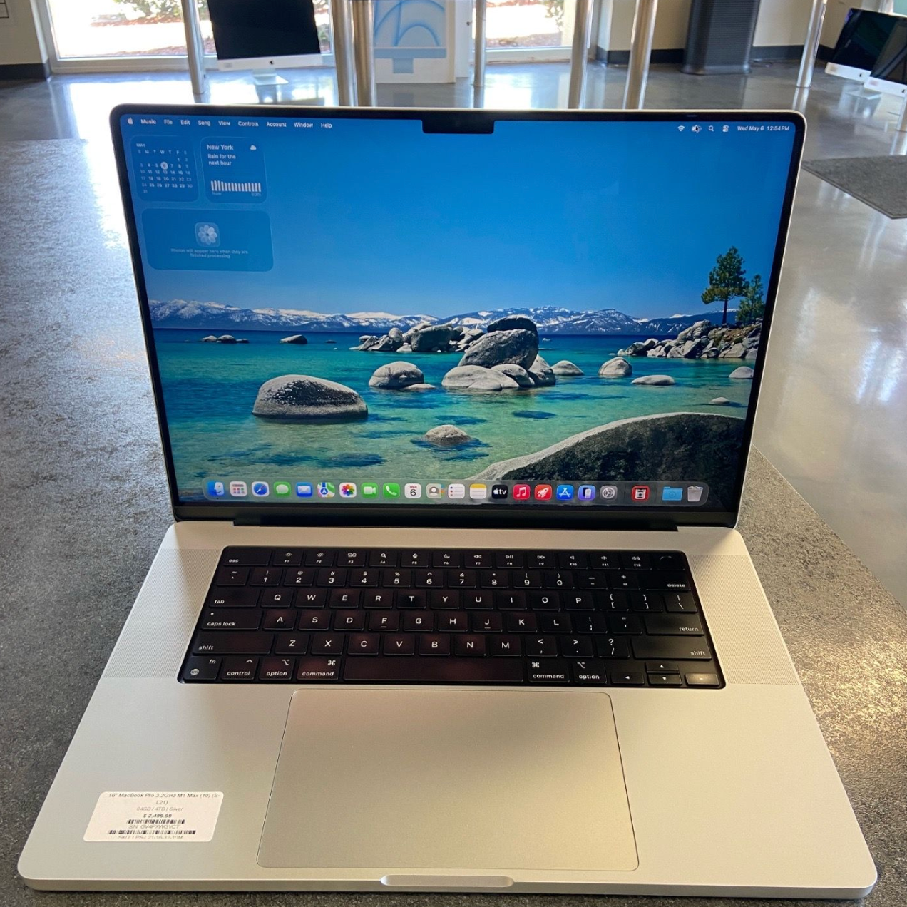 16" Apple MacBook Pro M1 Max / 64GB / 4TB SSD / 24-Core GPU Silver
